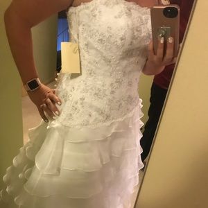 Maggie Sottero Wedding Gown NWT
